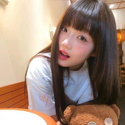 哈啰,我叫朵莉丝